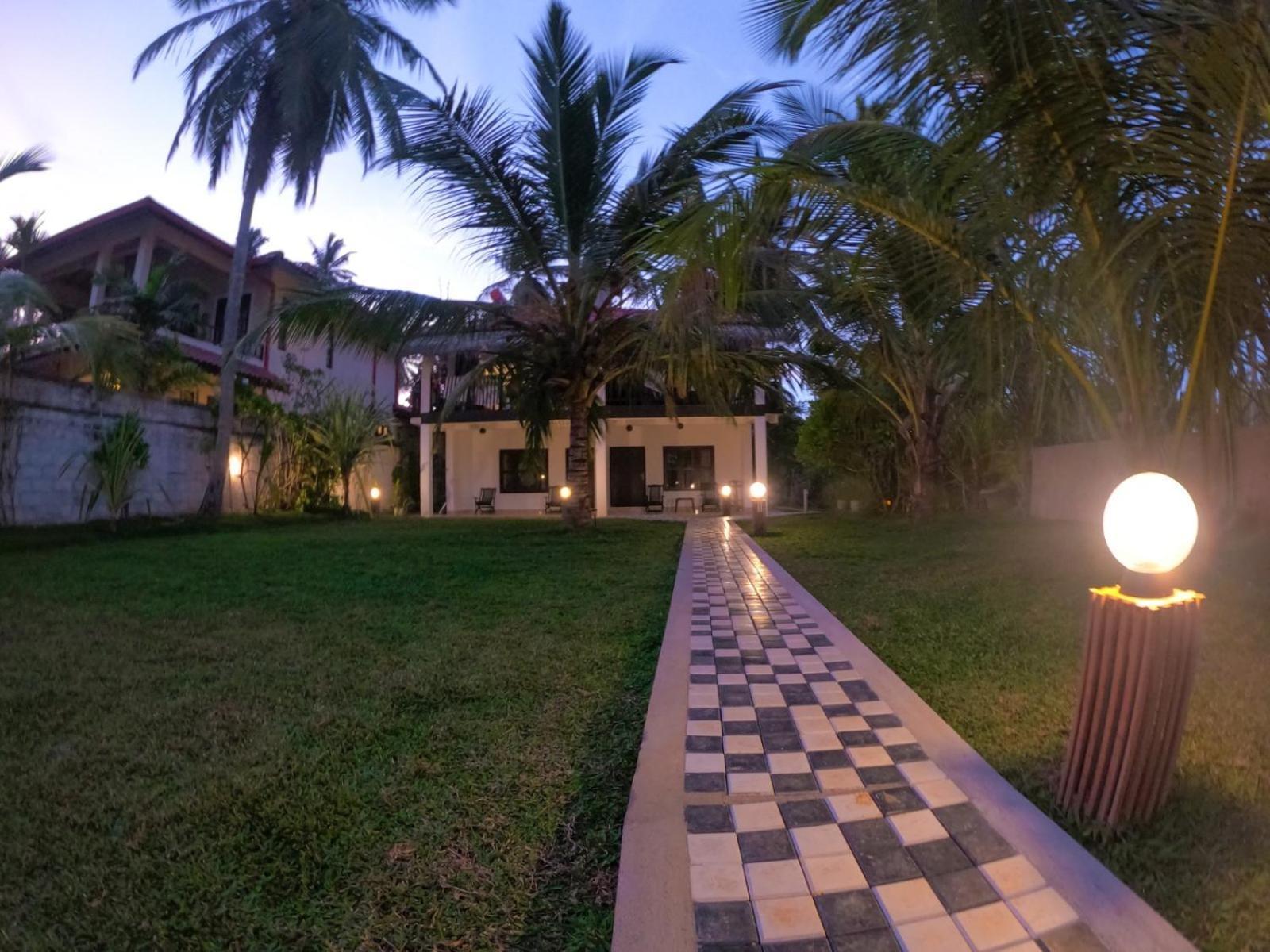 Blue Ocean Resort Netolpitiya Eksteriør billede