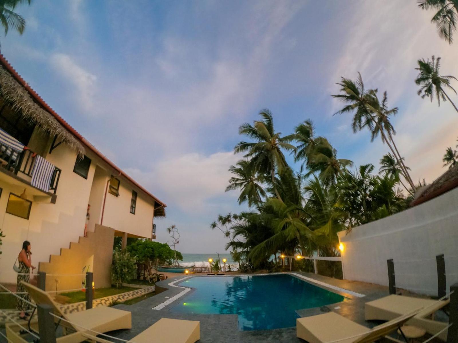 Blue Ocean Resort Netolpitiya Eksteriør billede